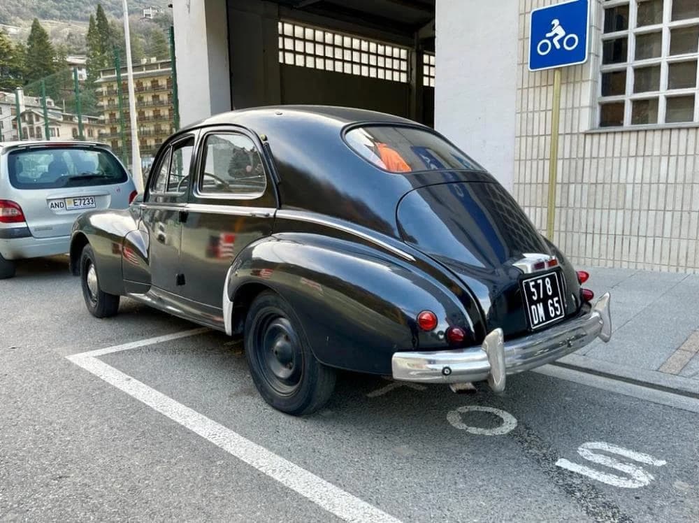 Peugeot 203  Turisme miniatura 5