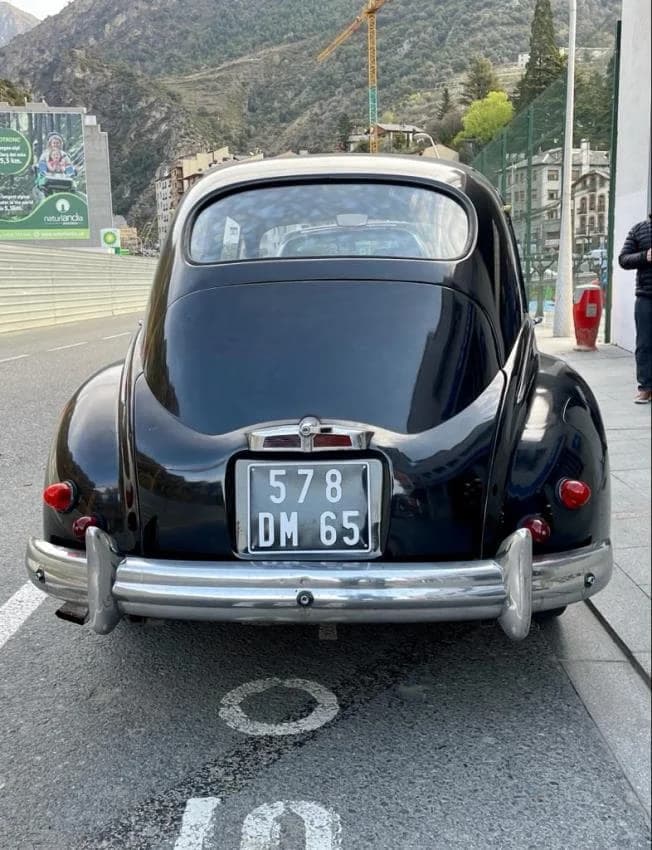 Peugeot 203  Turisme miniatura 6