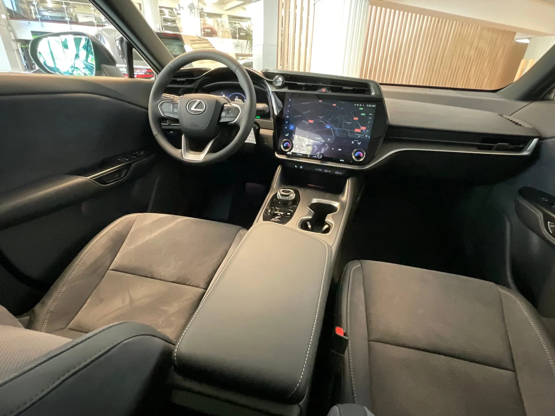 Lexus RZ 450e Executive miniatura 12