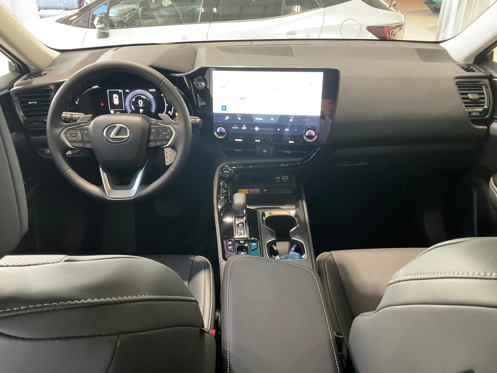 Lexus NX 350h Business miniatura 6