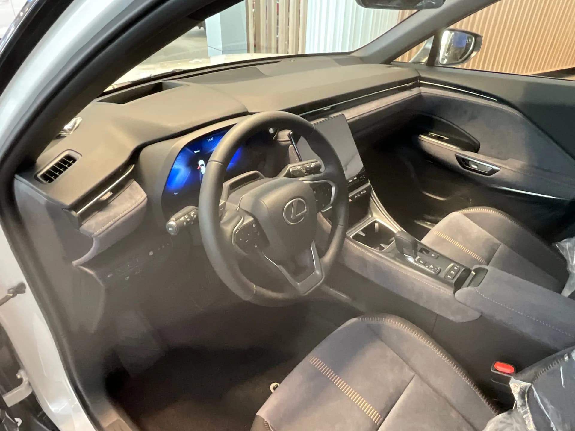 Lexus LBX 1.5 Cool miniatura 8