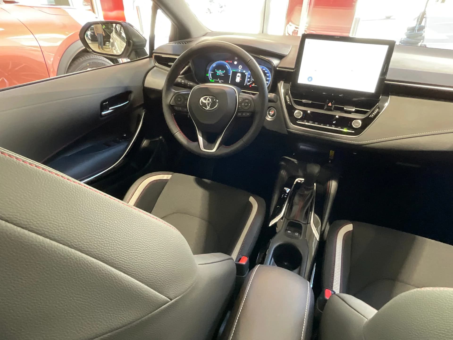 Toyota Corolla  Hybrid miniatura 13