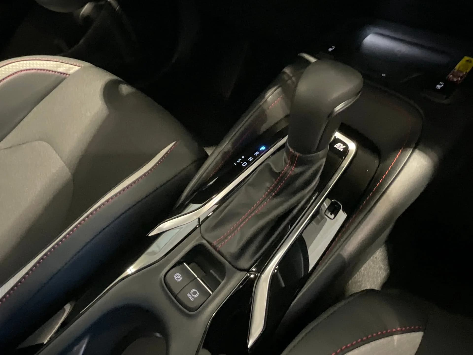Toyota Corolla  Hybrid miniatura 11